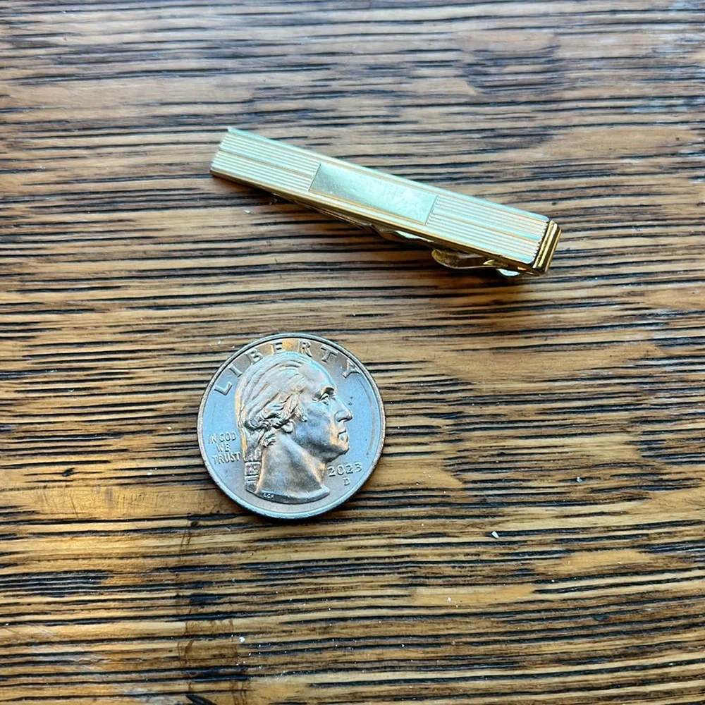 Vintage gold tone tie clip - Picture 3 of 4